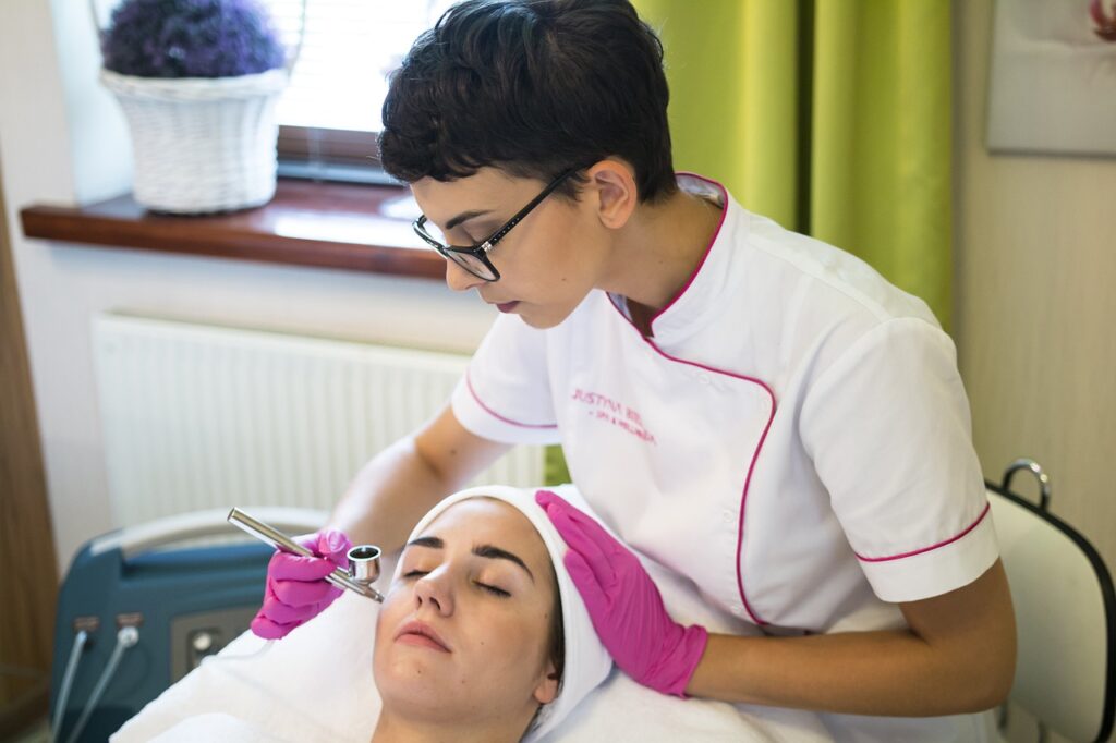 Ameliyatsız yüz gerdirme: Ultherapy
