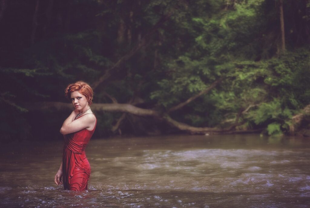 Şifon elbiseler 2013 modelleri
