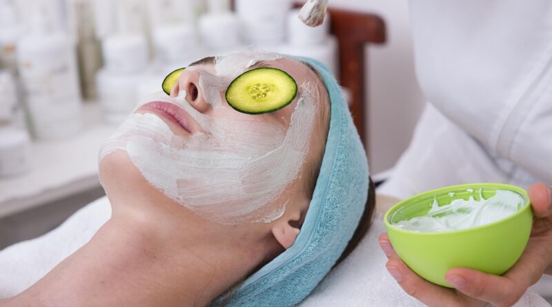 Güneş yanığı için doğal maske tarifleri
