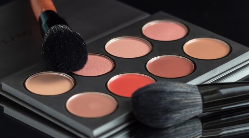 Ten rengine göre bronzer seçimi
